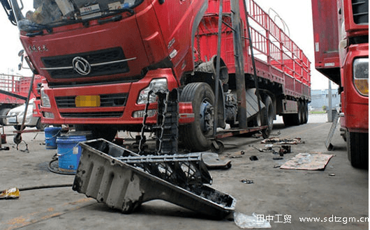 發(fā)動機維修保養(yǎng)