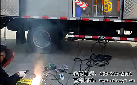 山東田中機械設(shè)備卡車養(yǎng)護搶修服務(wù)車快修功能