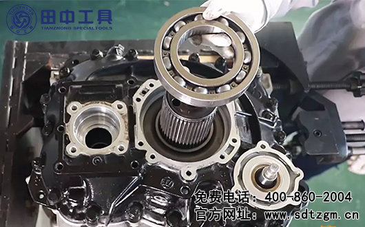 ZF16檔變速器拆卸，ZF變速箱維修工具