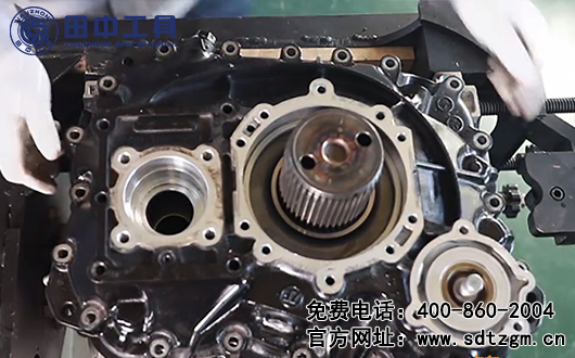ZF16檔變速器拆卸，ZF變速箱維修工具