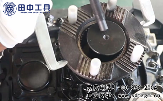 ZF16檔變速器拆卸，ZF變速箱維修工具
