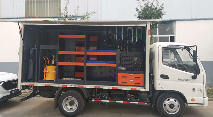 卡車(chē)養(yǎng)護(hù)快修服務(wù)車(chē)