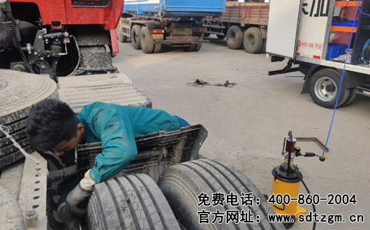 山東田中設備告訴您移動式上門保養(yǎng)服務車能完成哪些日常保養(yǎng)